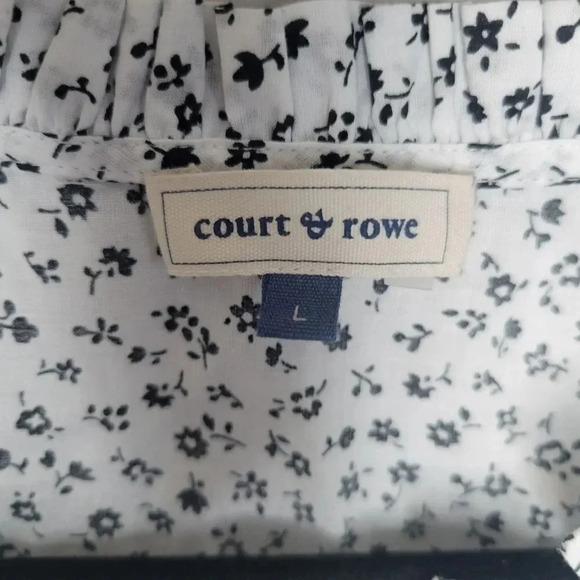 ‎Court & Rowe Black and White Floral Blouse - Picture 3 of 6
